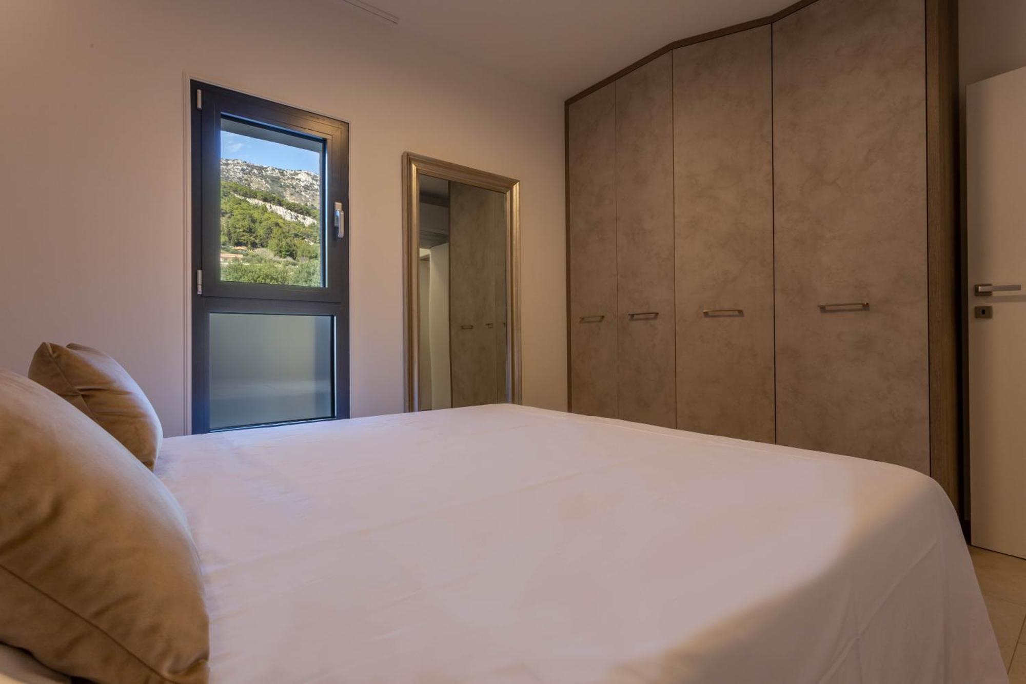Grey House Daire Bol Dış mekan fotoğraf